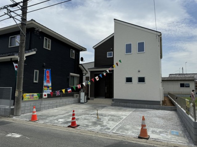 【前面道路含む現地写真】 | リーブルガーデン．S　本庄小島１丁目　 | ３号棟現地外観・前面道路（2024年06月25日）撮影