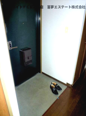 【玄関】 | ピアコート弐番館 | ※イメージ　同物件別号室の写真