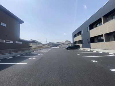 【駐車場】 | ルピナス福島