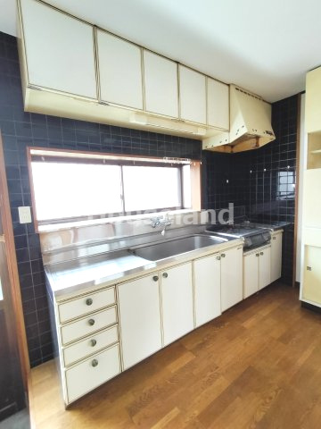 御坊市名田町野島平屋のキッチン