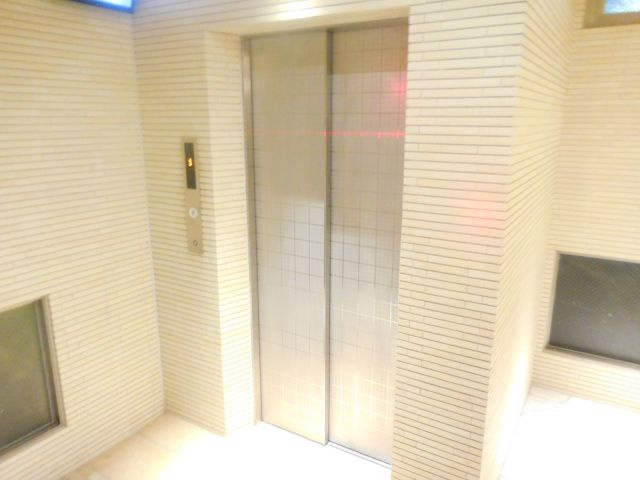【玄関】 | シェルズ高槻