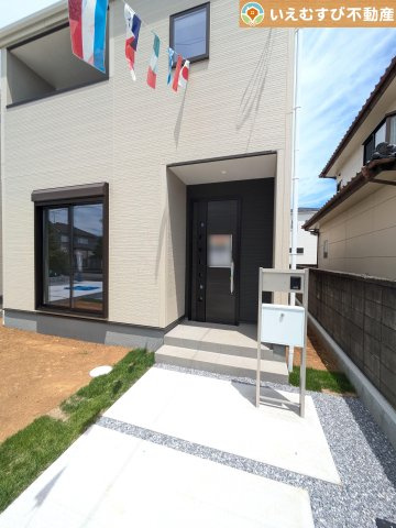 Livele Garden.S　鴻巣明用のエントランス