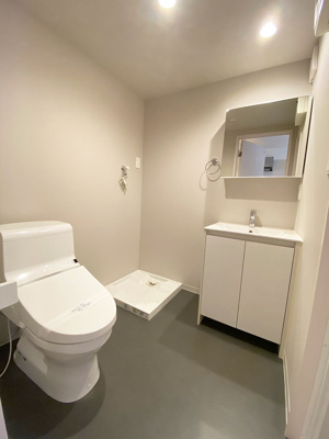 【洗面所】 | Felice hakozaki | 別号室の写真になります。現況優先。