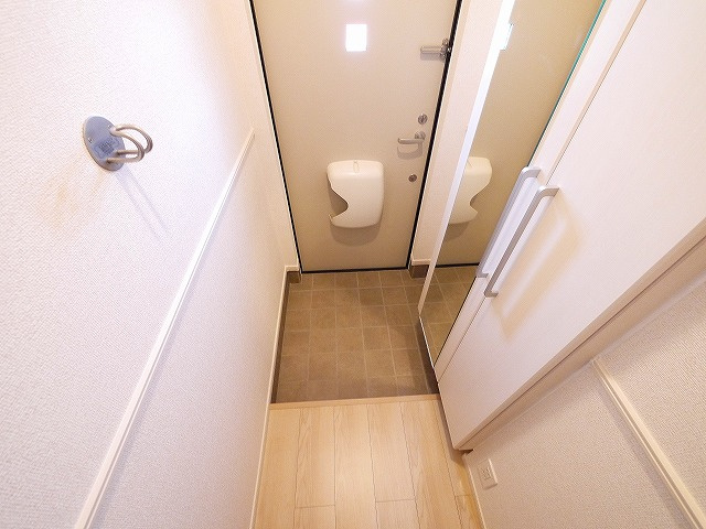 グレイス大和小泉の玄関|ゆったりとした玄関です