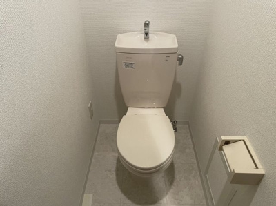 【トイレ】 | ラピスラズリ