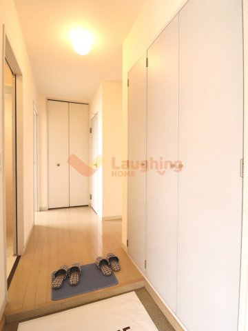 ミーツハオスK　C棟の玄関|きれいな玄関です