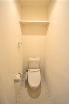 【トイレ】 | ヤマウロコＷＥＳＴ | ★温水洗浄便座付き♪