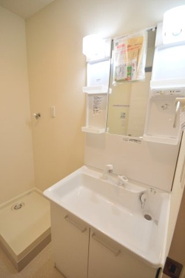 【洗面所】 | ヤマウロコＷＥＳＴ | ★独立洗面台＆脱衣所！