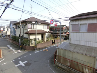 【展望】 | 開放感のある２階からの眺望。