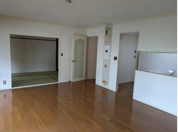 ラフィーヌ芦屋の居間・リビング|LDK約19.6帖