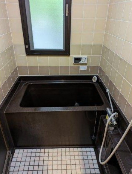 ラフィーヌ芦屋の浴室|浴室に窓あり