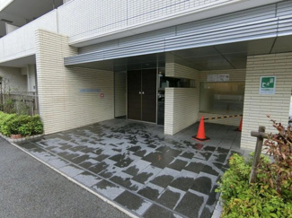 【エントランス】
