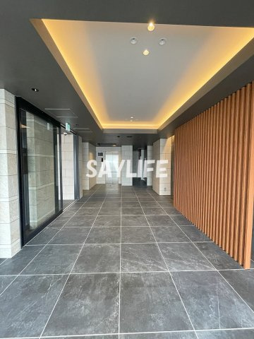 ワールドアイ大阪城EASTアドバンスのロビー