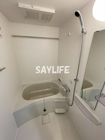 ワールドアイ大阪城EASTアドバンスの浴室