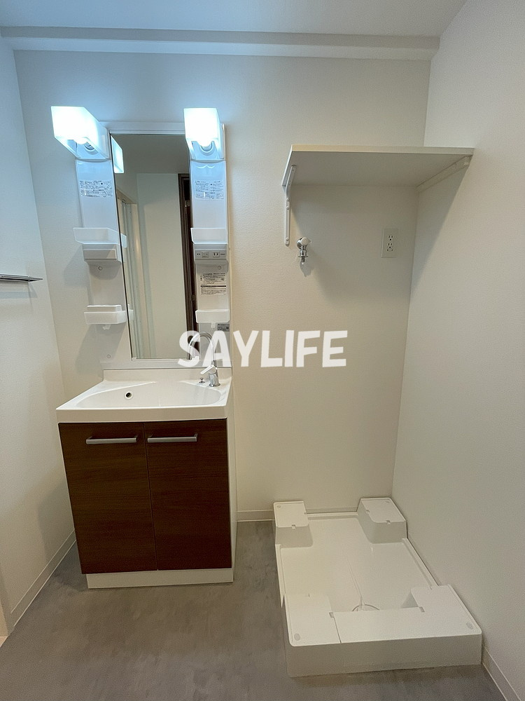 ワールドアイ大阪城EASTアドバンスの洗面所