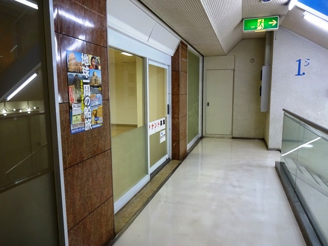 本町通 サンアベニューのロビー