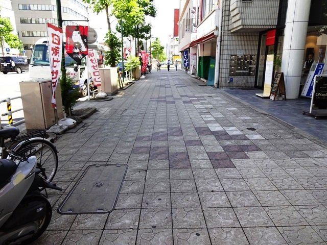 本町通 サンアベニューのロビー