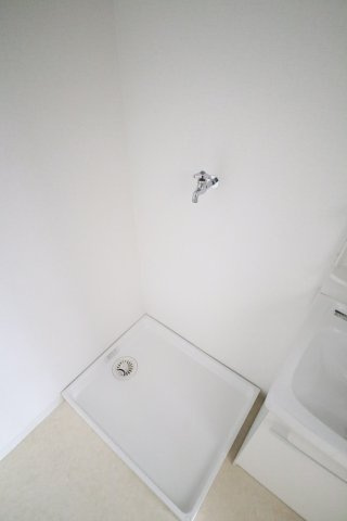 メゾンエスポアールの洗面所