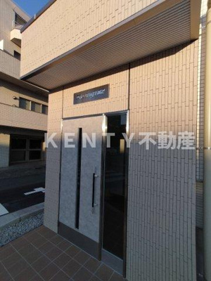 【エントランス】 | Ｋｗｉｎｇ１８２ | ゆとりのあるエントランスです