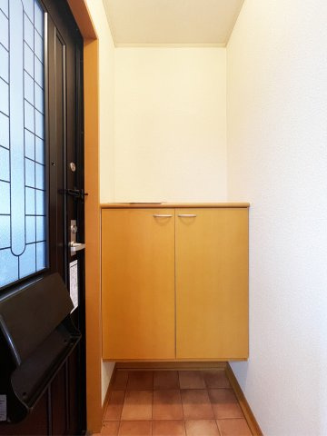 セントポーリア助任の玄関