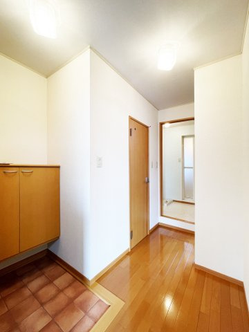 セントポーリア助任の内装