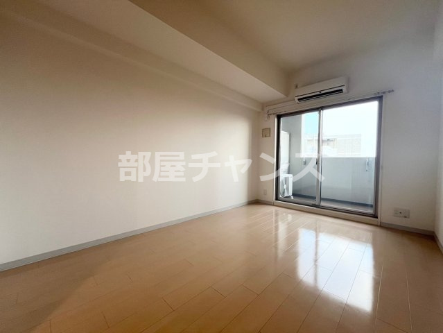 S-FORT大須観音の居間・リビング