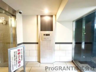 【エントランス】