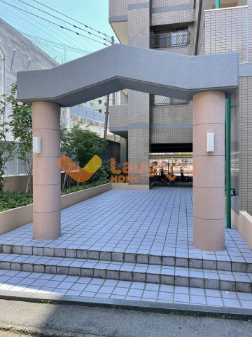 天神アコールマンションのエントランス|清潔なエントランスです