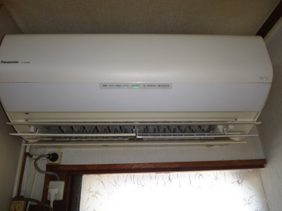 【冷暖房・空調設備】 | 玉名市築地　中古住宅 | キッチンのエアコンです