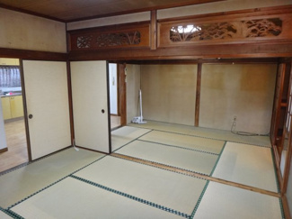 【和室】 | 玉名市築地　中古住宅 | 和室があれば、来客や子供用のスペースとして活躍します