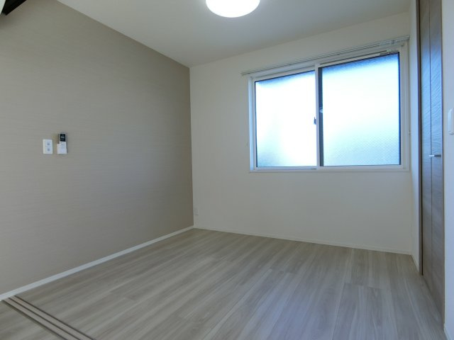 ロイヤルステージ皆生新田の洋室