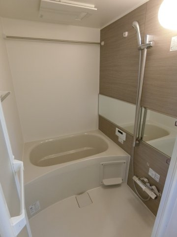 ロイヤルステージ皆生新田の浴室