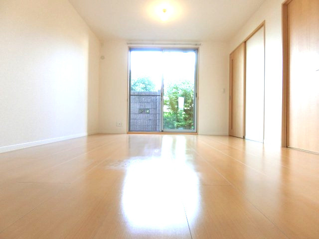 アマービレ泉ヶ丘の居間・リビング