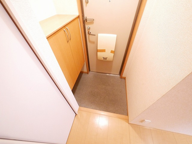 グランシャリオⅡの玄関|きれいな玄関です