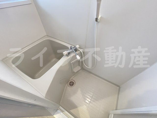 サンライトコーポの浴室|きれいなお風呂です