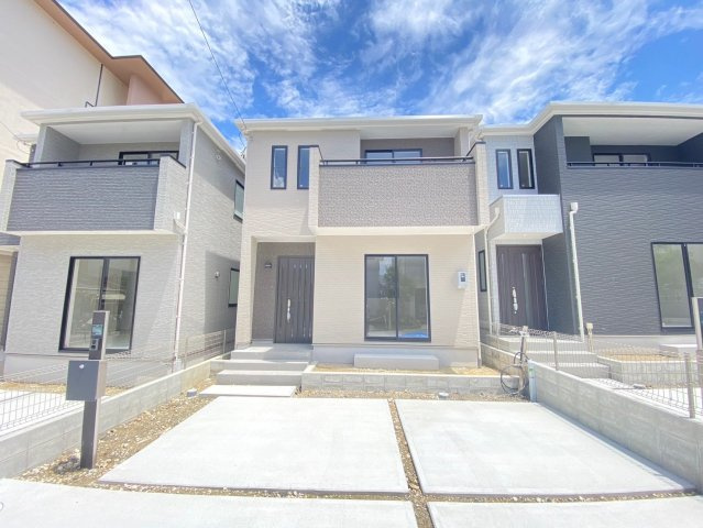 ハートフルタウン那覇市古島　2号棟の外観