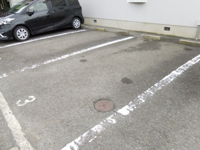 【駐車場】 | ヴィラ西真上B棟