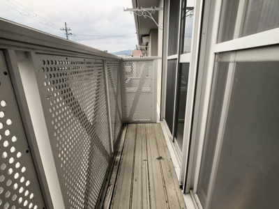 【バルコニー】 | ヴィラ西真上B棟