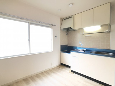 【居間・リビング】 | ヴィラ西真上B棟