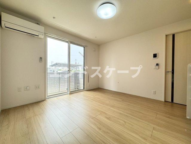 ローズAの居間・リビング|高崎、前橋、伊勢崎エリアのお部屋探しはエンドスケープまで！お客様の理想お聞かせ下さい♪