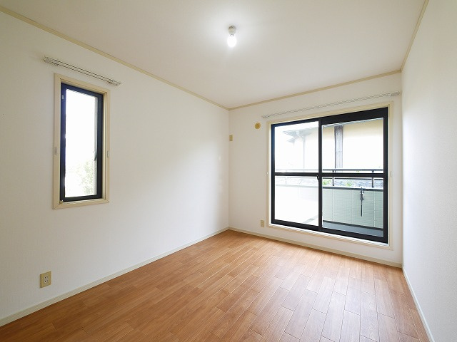 サンメゾネットの洋室