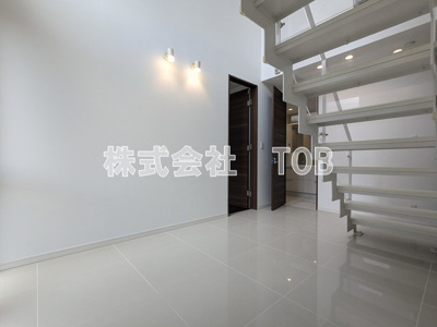 【内装】 | 世田谷区上北沢５丁目　貸戸建て | 1F