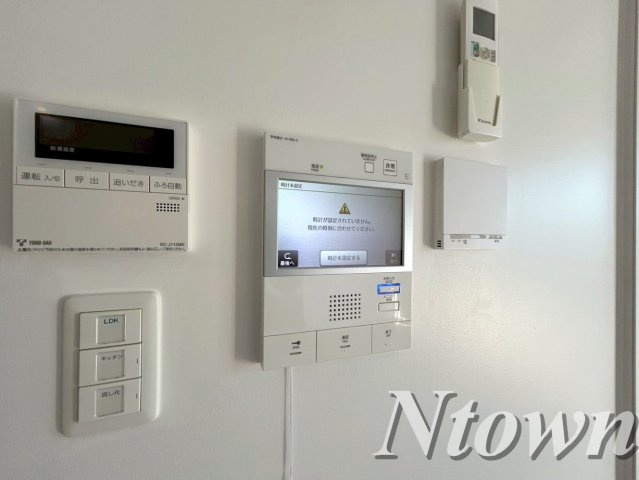 【セキュリティ】 | さくらHills NISHIKI Platinum Residence | モニタ付きインターホンです。