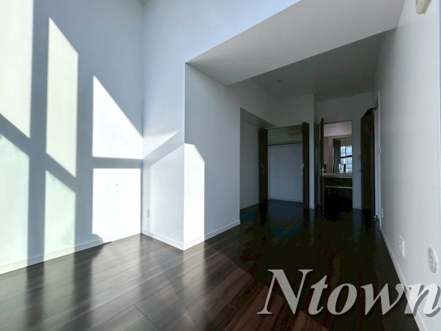 【居間・リビング】 | さくらHills NISHIKI Platinum Residence | おしゃれな居間です