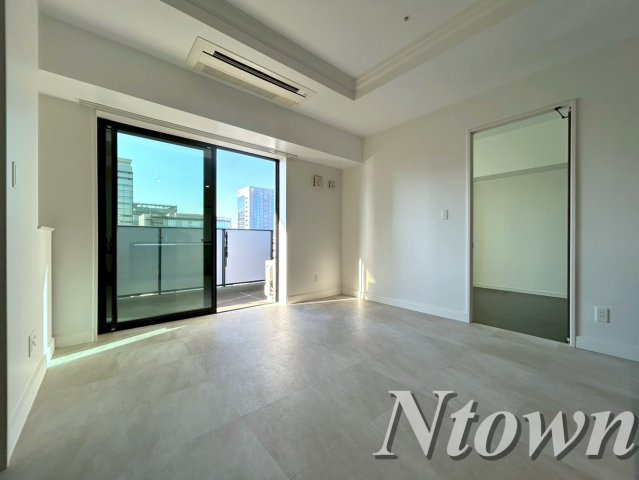 【居間・リビング】 | さくらHills NISHIKI Platinum Residence | おしゃれなリビングです