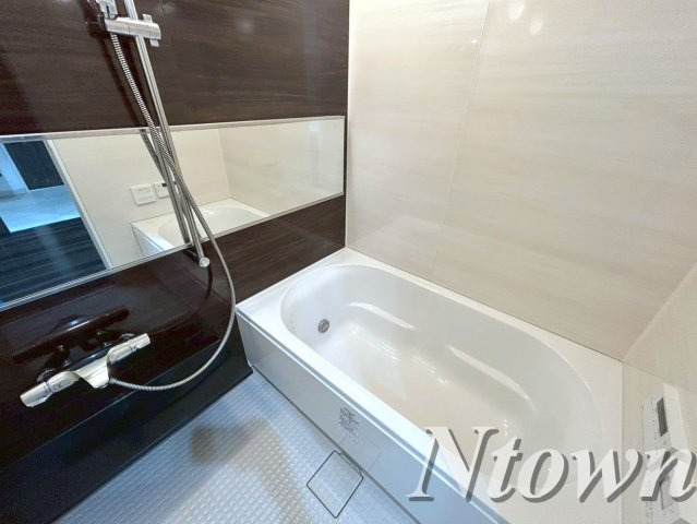 【浴室】 | さくらHills NISHIKI Platinum Residence | 落ち着いた空間のお風呂です