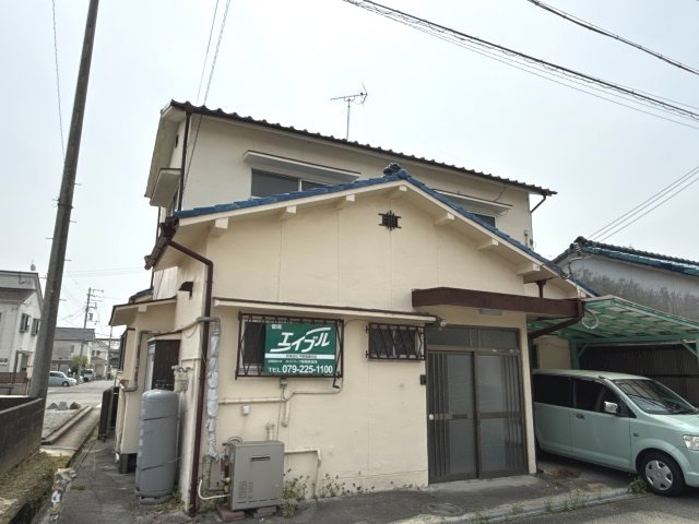 北今宿三丁目三木貸家の外観