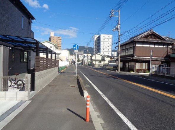 M・テラス海岸通　A棟の駐車場