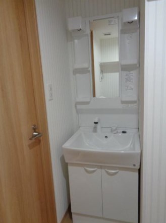 M・テラス海岸通　A棟の洗面所