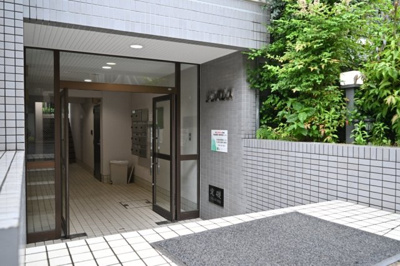 【エントランス】 | サンパレス